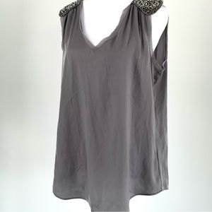 Banana Republic V Neck Top. Size M. Polyester. Color Grey